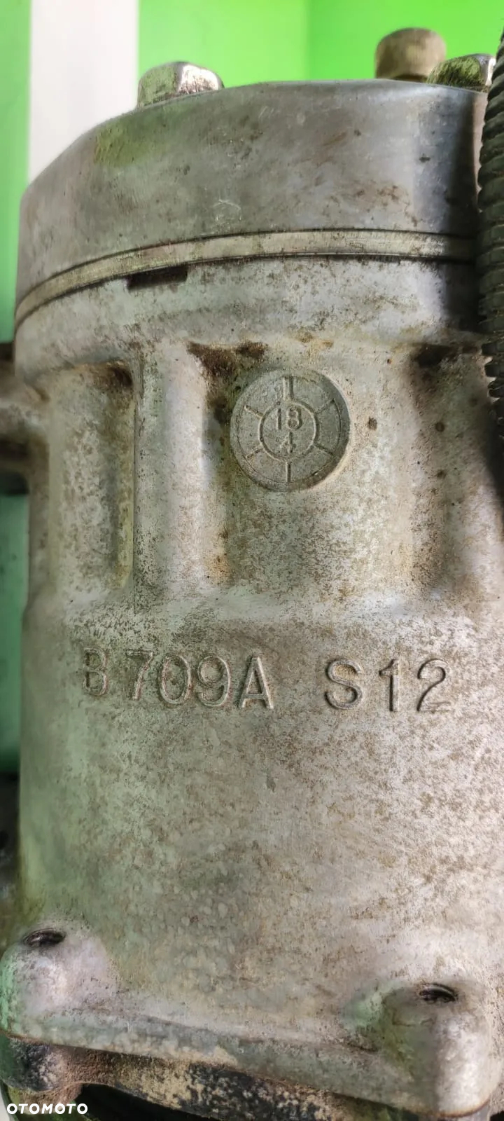 Kompresor klimatyzacji SD7H15-8244 Sanden 4281803M1 Massey Ferguson 6480 - 7