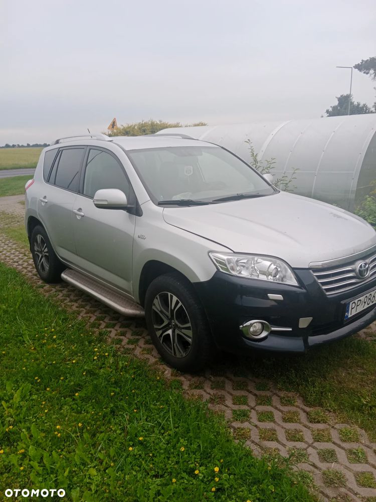 Toyota RAV4 2.2 D-CAT Sol 180 - 2