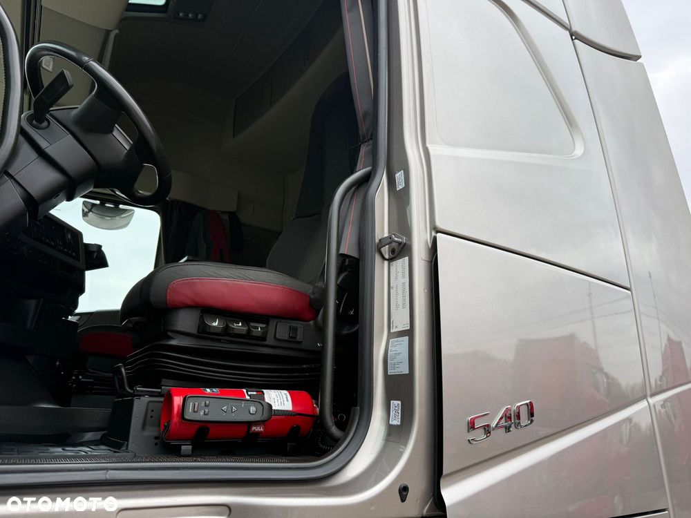 Volvo FH/540/EURO 6/METALIK/XENON/KLIMA.P/SPROWADZONY/SUPER STAN !!! - 23