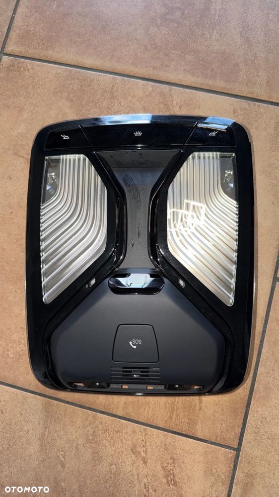 LAMPKA PODSUFITKI BMW X5 G05 - 1