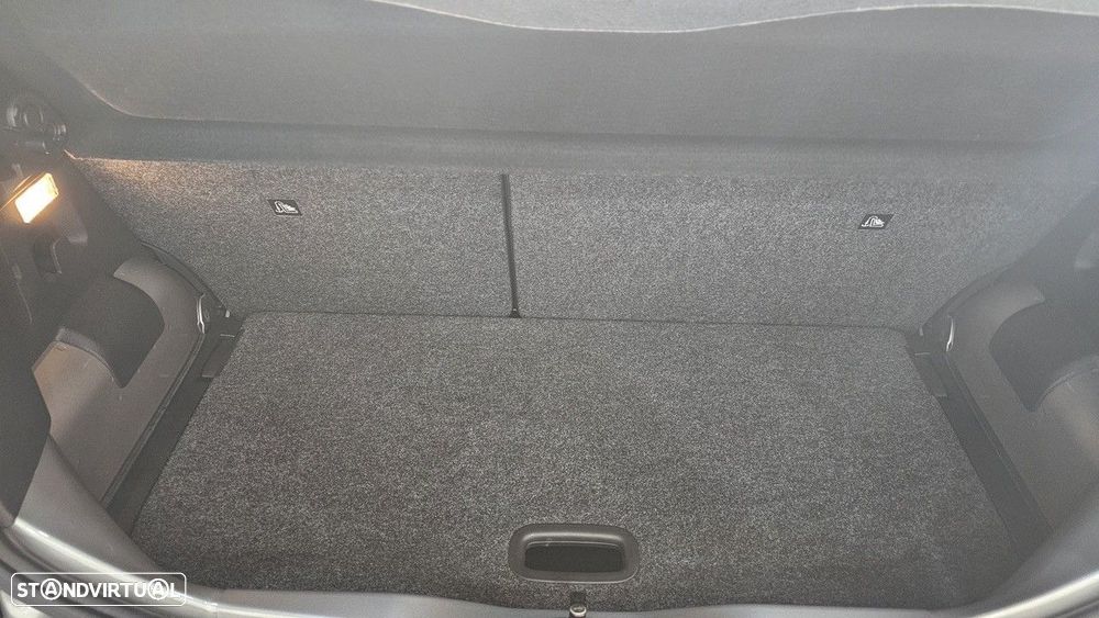 VW Up! 1.0 Move - 18