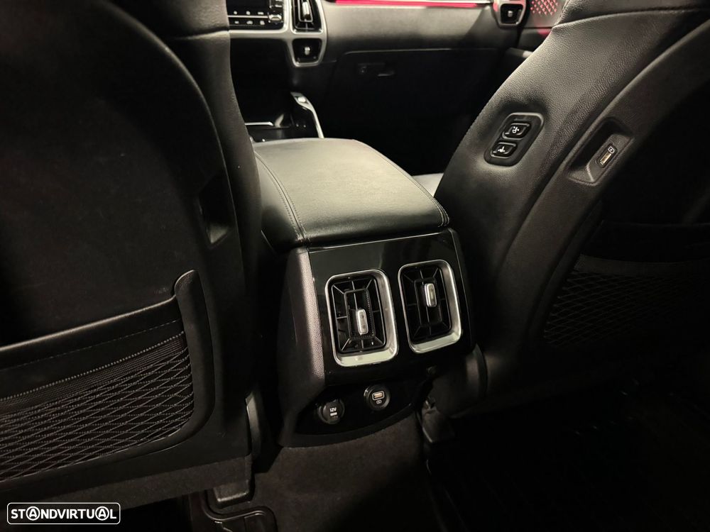 Kia Sorento 1.6 T-GDI HEV Concept - 31