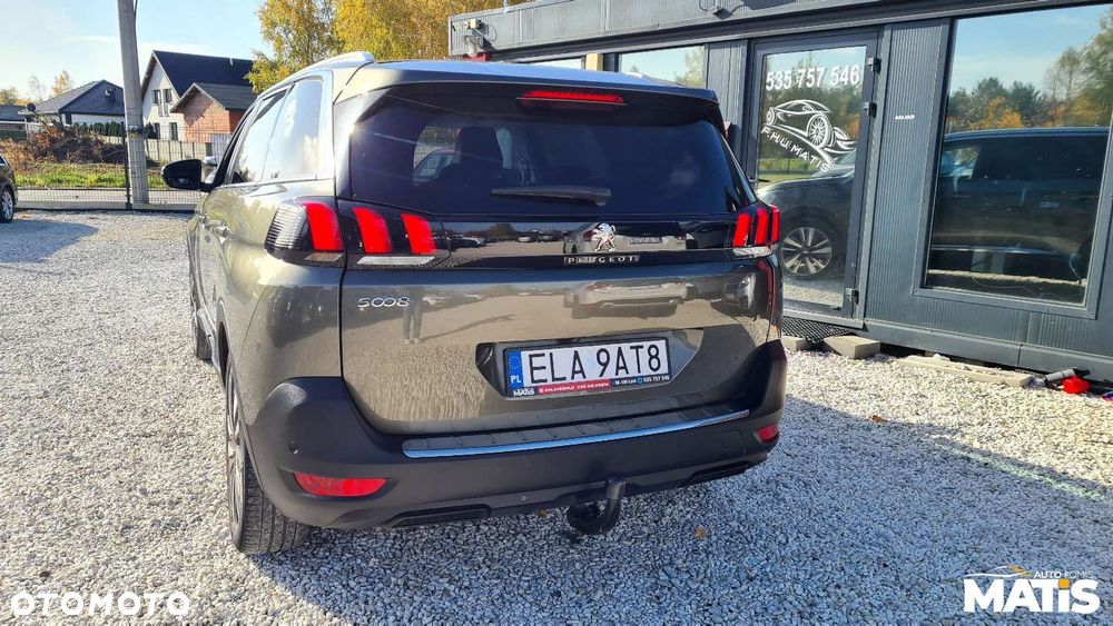 Peugeot 5008 - 23