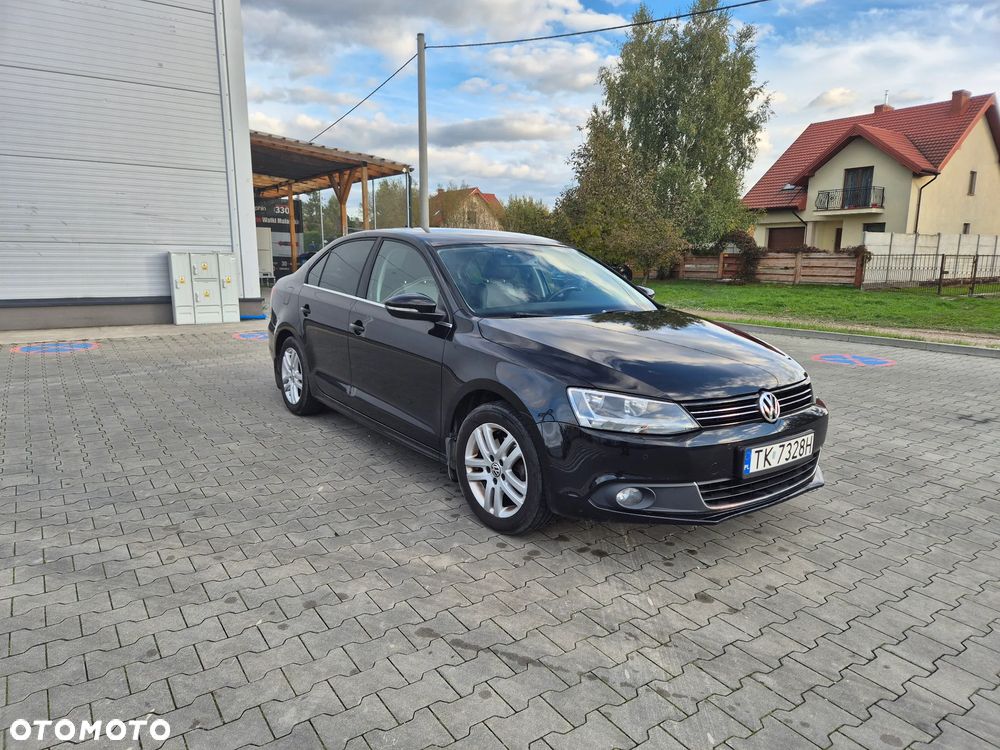 Volkswagen Jetta 1.4 TSI Highline - 16