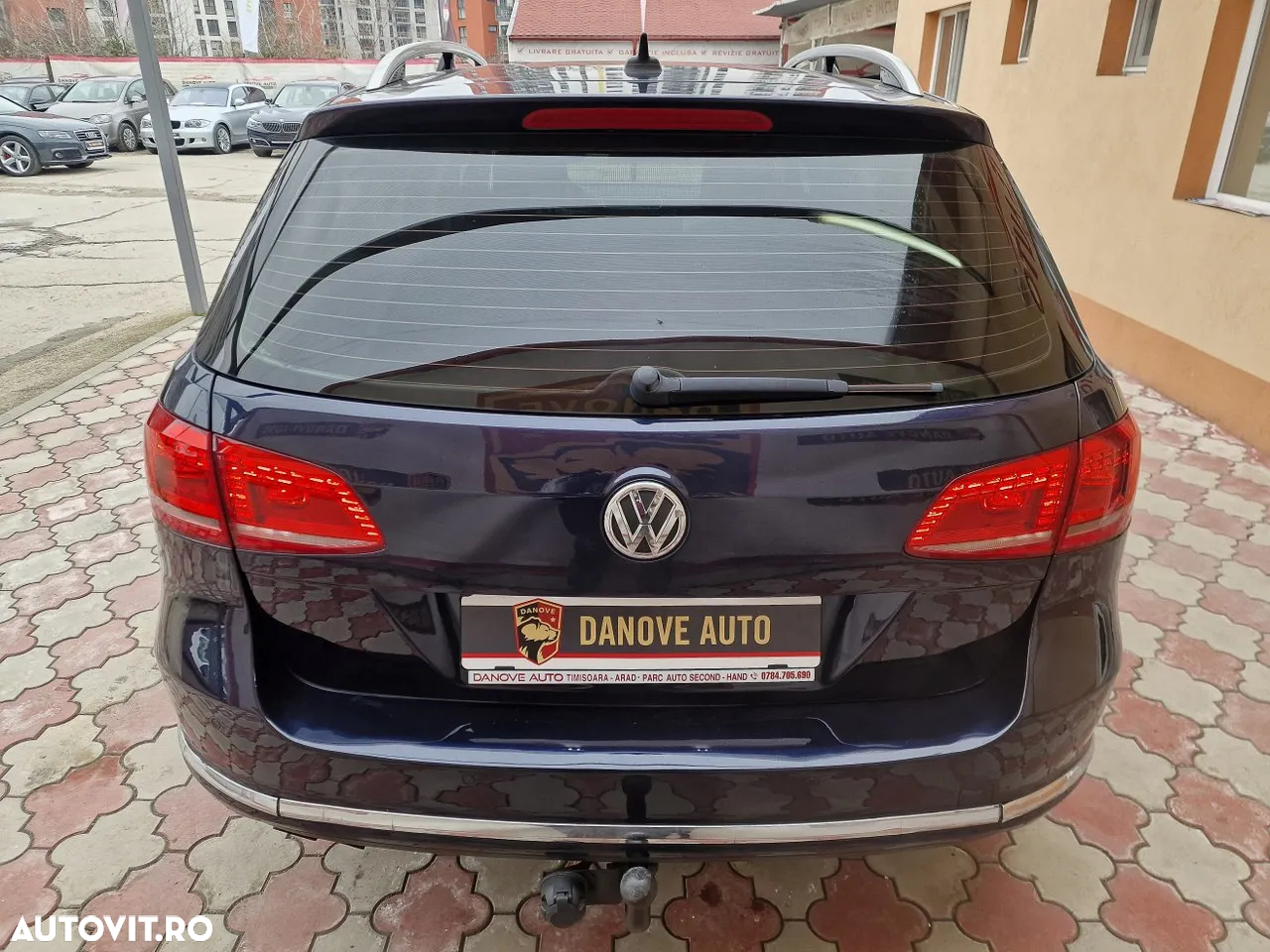 Volkswagen Passat Variant 2.0 Blue TDI DSG SCR Comfortline - 10