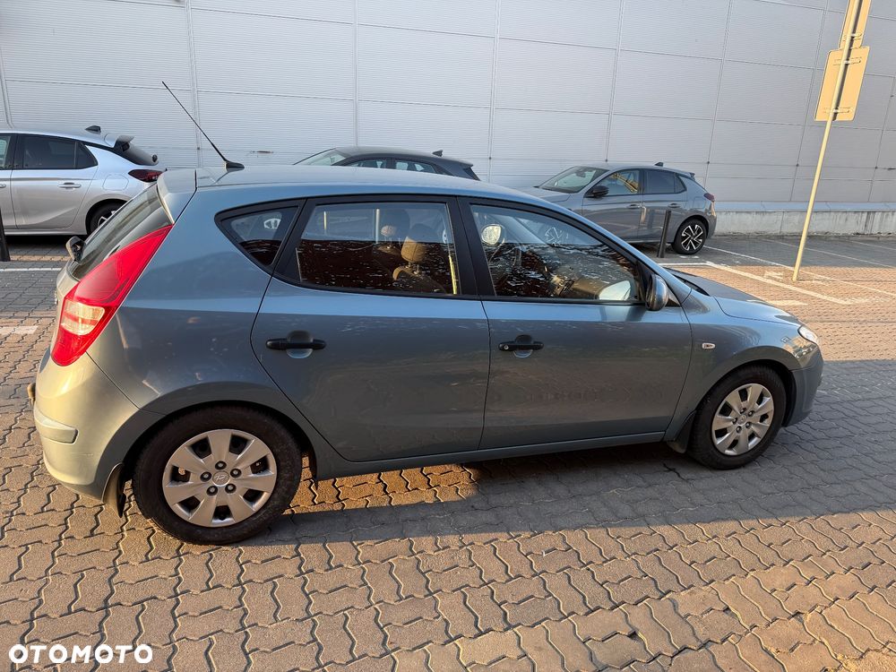Hyundai i30 1.4 Classic - 7