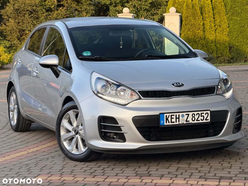 Kia Rio 1.2 ISG Uefa Euro 2016 - 17