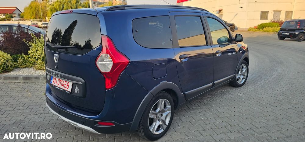 Dacia Lodgy 1.6 102 CP Stepway - 4