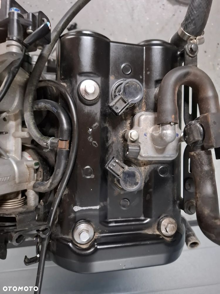 Kawasaki KLE 650 Versys silnik engine - 4