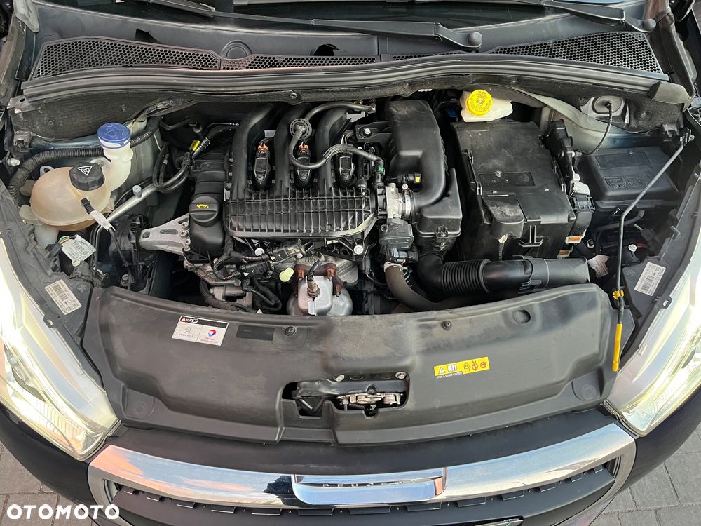 Peugeot 208 PureTech 82 Stop & Start Signature - 11