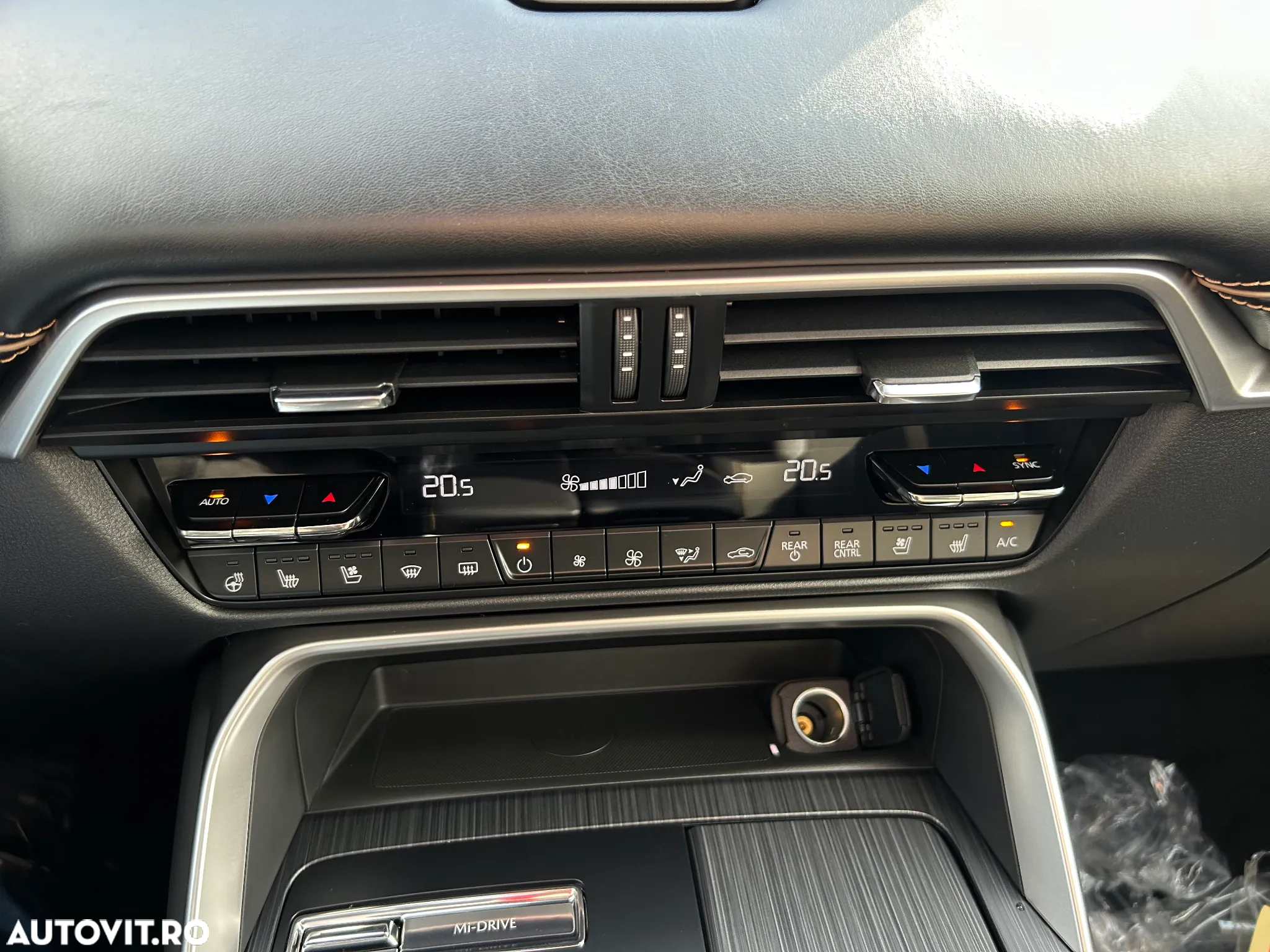 Mazda CX-80 2.5 e-Skyactiv AT8 AWD PHEV Homura Plus - 22