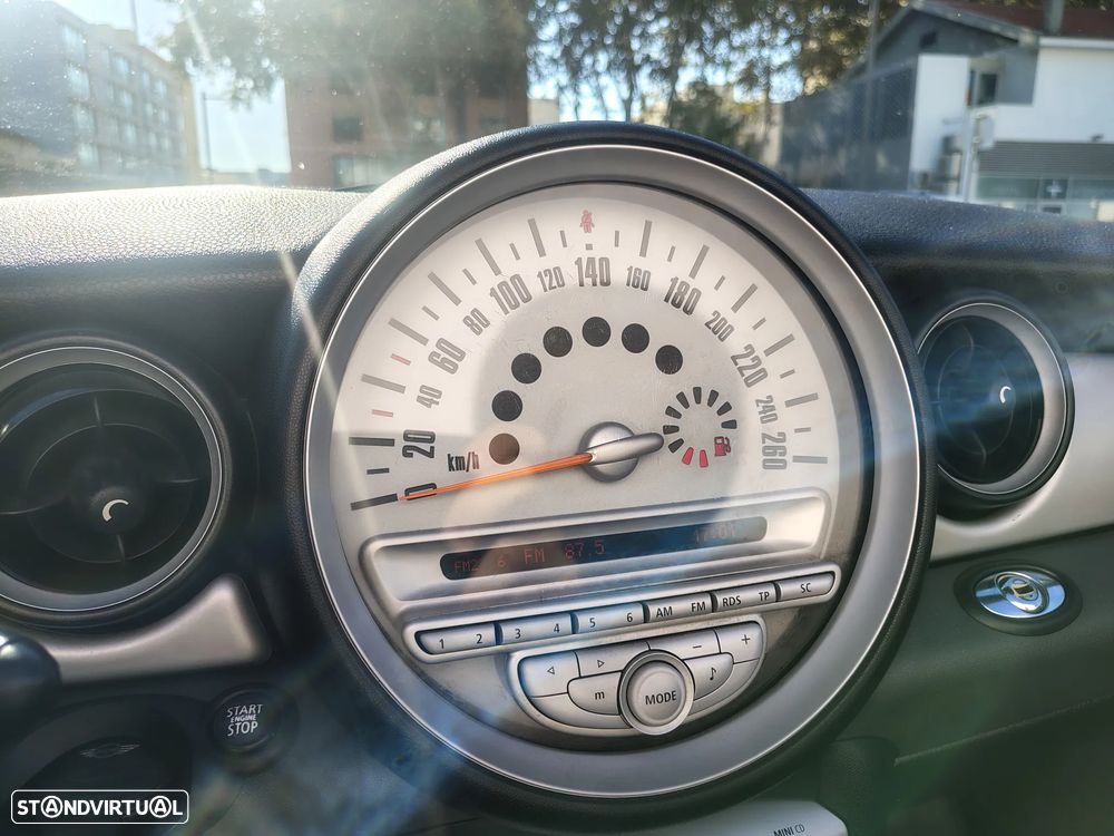 MINI Cabrio One - 12