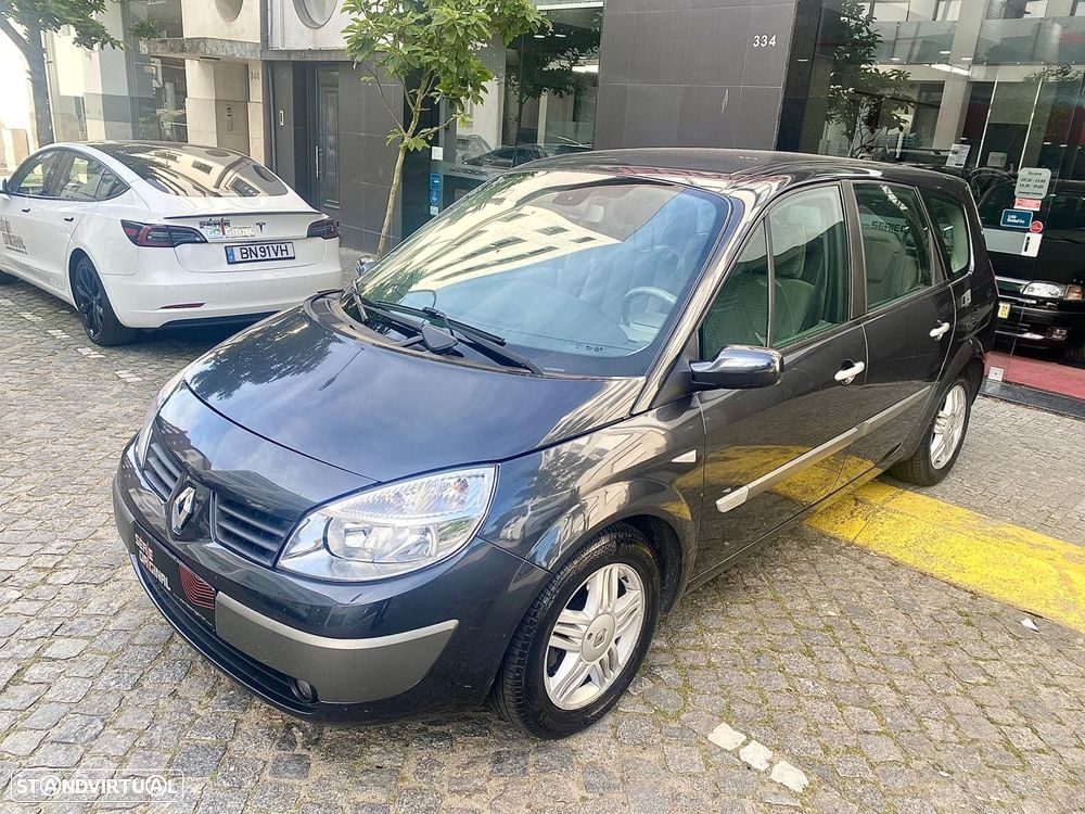 Renault Grand Scénic 1.5 dCi Privilège - 2