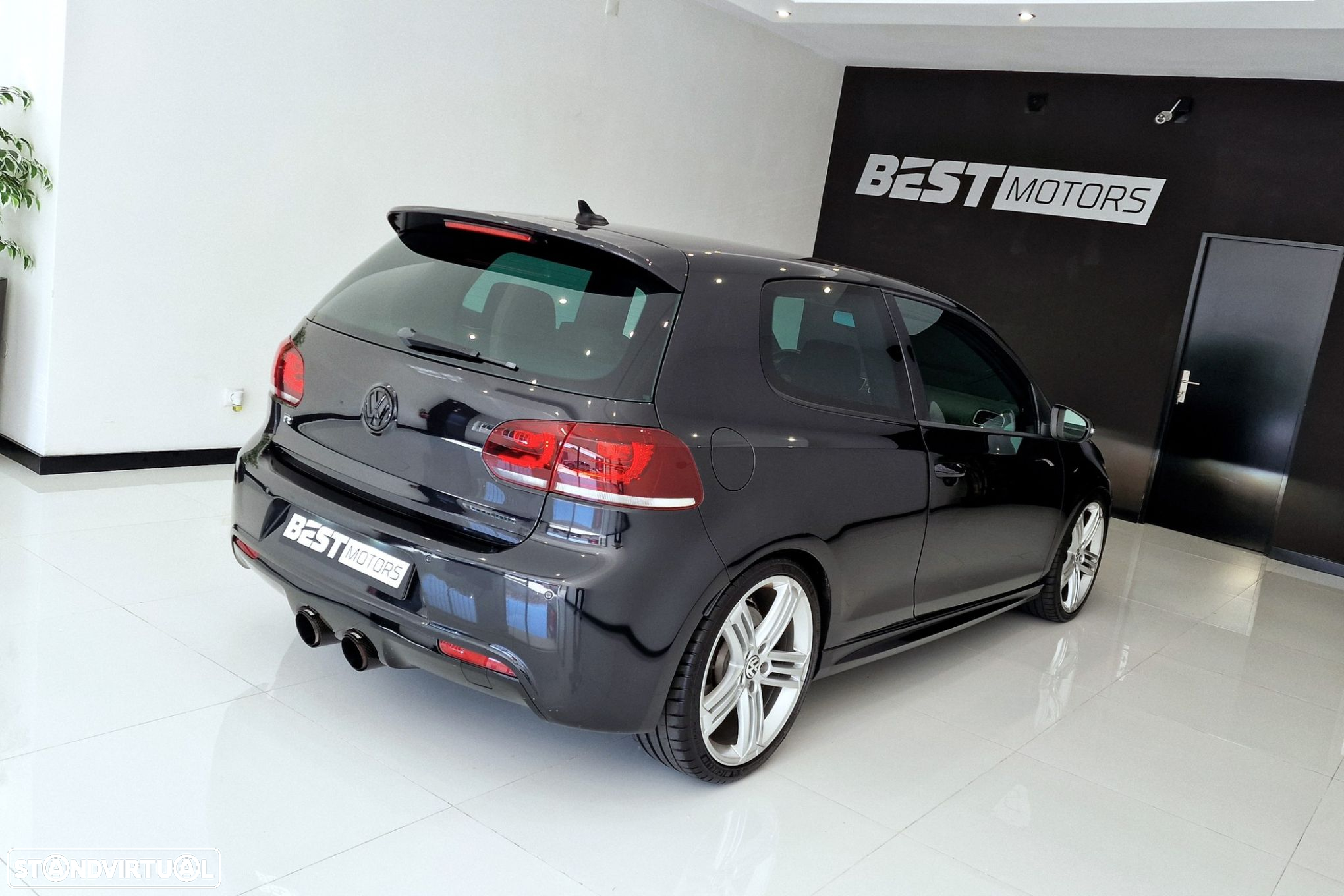 VW Golf 2.0 TSi R20 DSG - 5