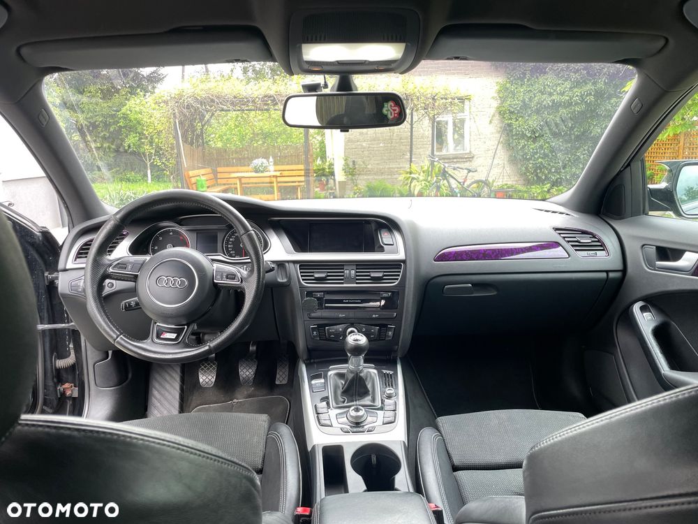 Audi A4 Avant 2.0 TDI DPF S line Sportpaket - 30