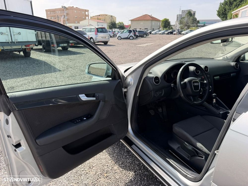 Audi A3 Sportback 2.0 TDi - 15