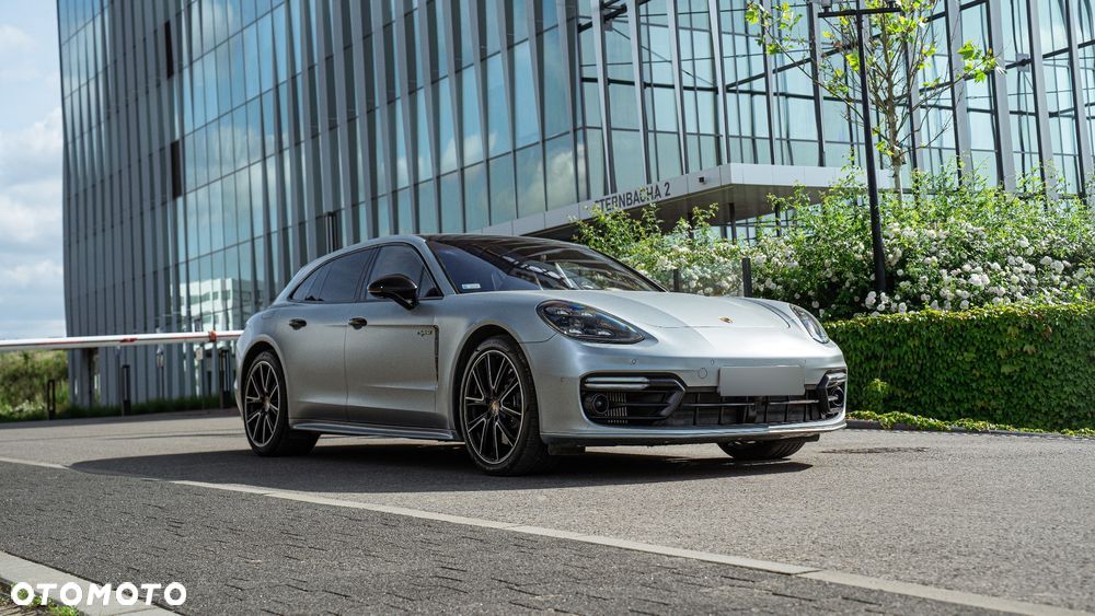 Porsche Panamera - 6