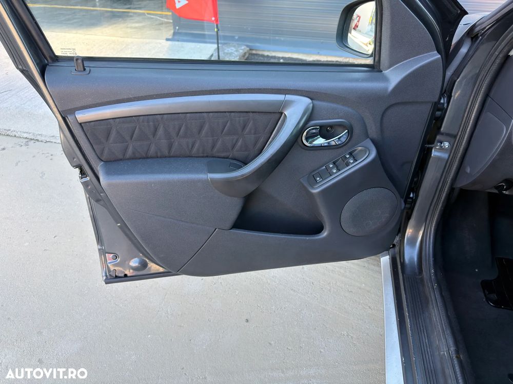 Dacia Duster 1.5 dCi 4x2 Prestige - 15
