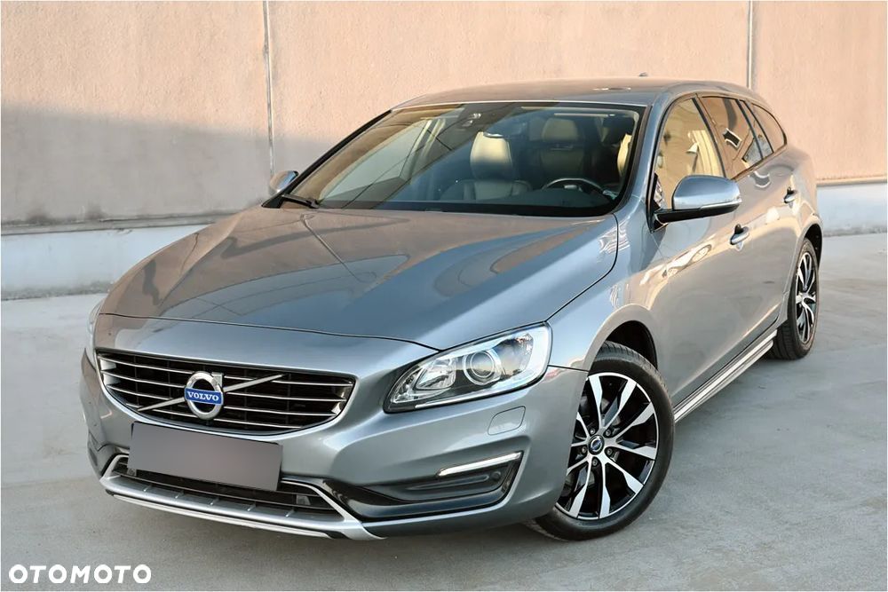 Volvo V60 D4 Geartronic Summum - 9