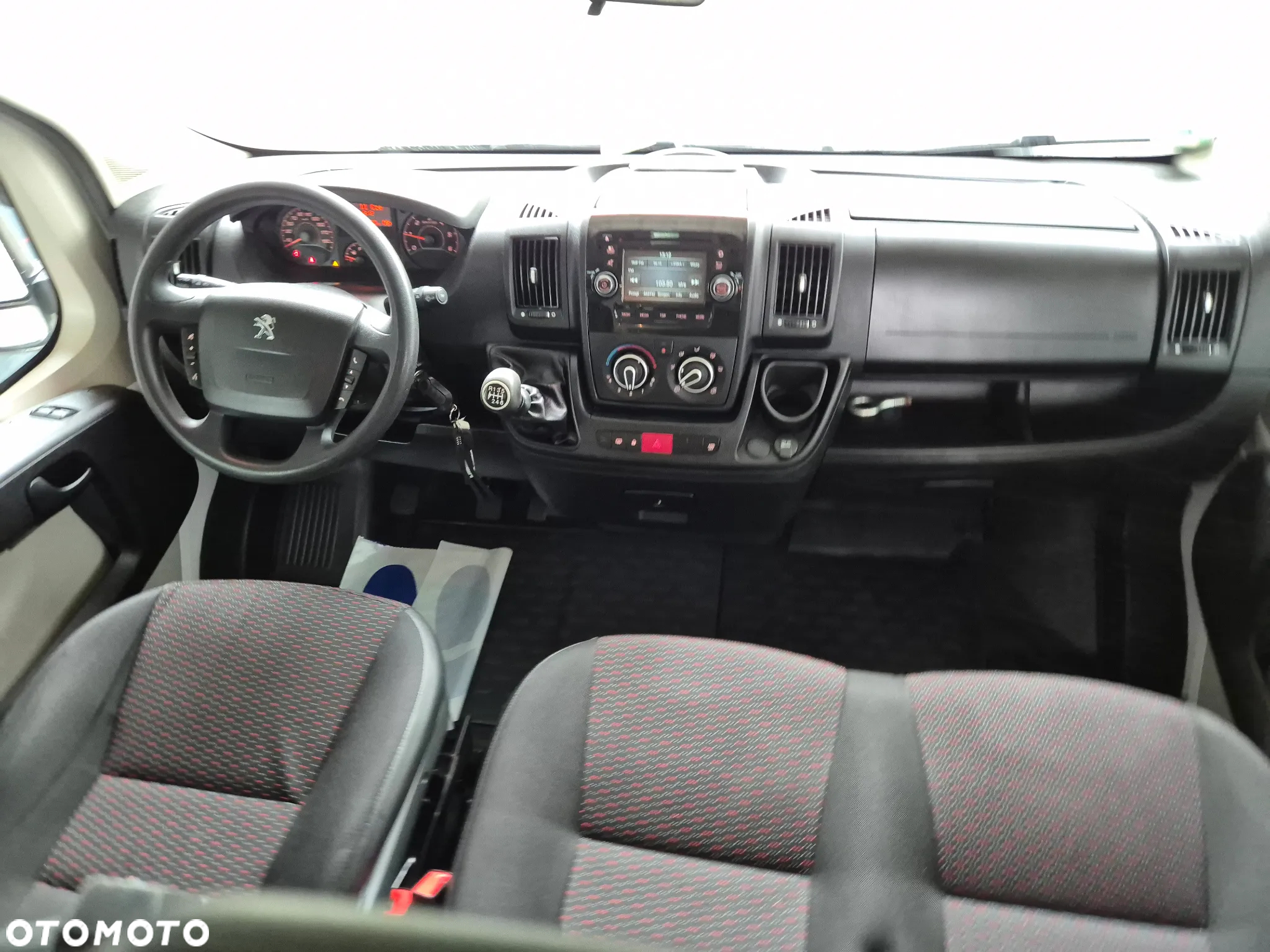 Peugeot Boxer 333 BlueHDi L2H2 - 28