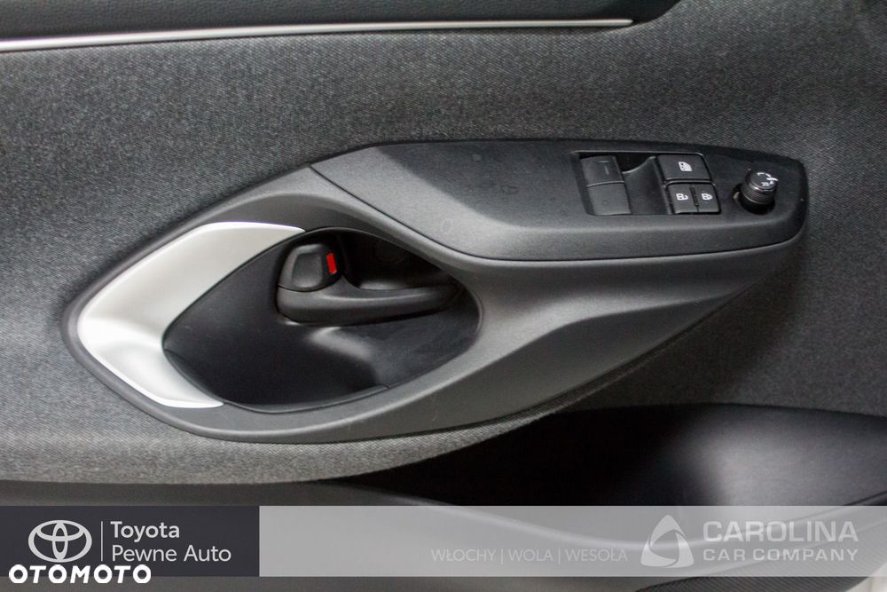 Toyota Yaris - 6