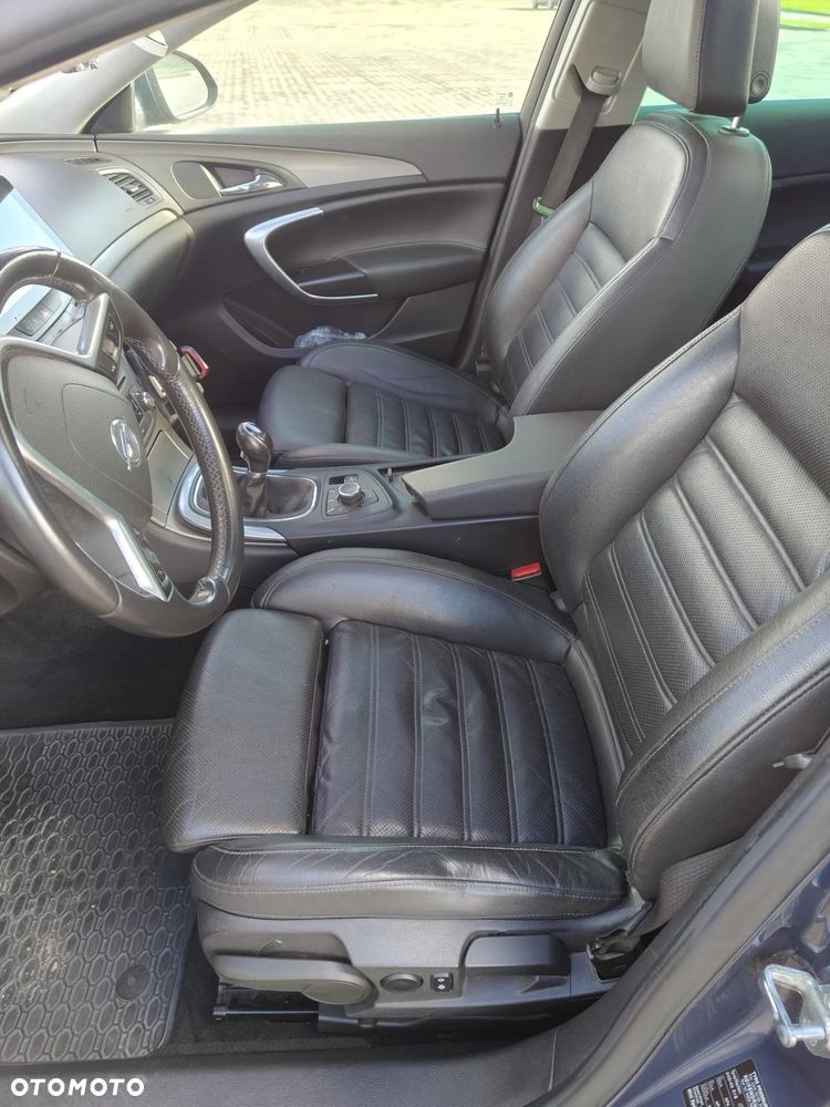 Opel Insignia 2.0 CDTI Sports Tourer - 9