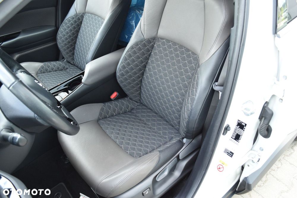 Toyota C-HR 1.8 Hybrid GPF Executive - 23