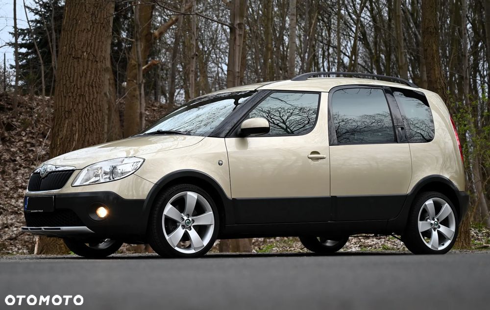 Skoda Roomster 1.2 TSI Scout PLUS EDITION - 12