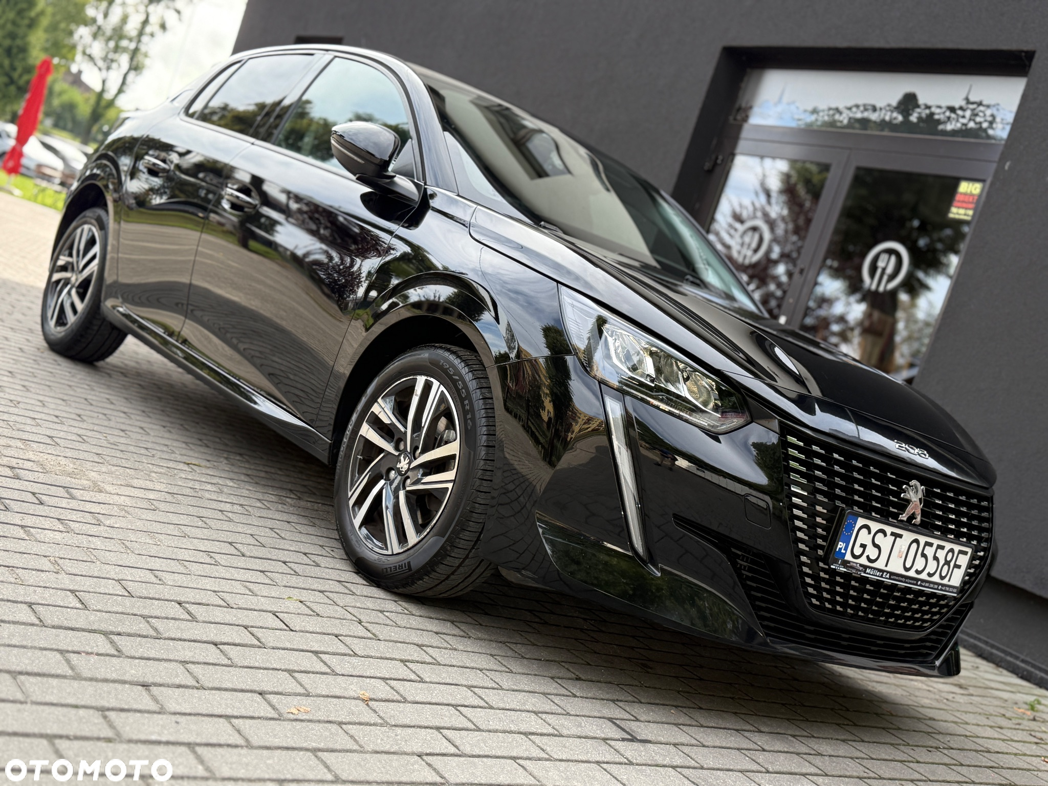 Peugeot 208 PureTech 100 EAT8 Allure Pack - 13