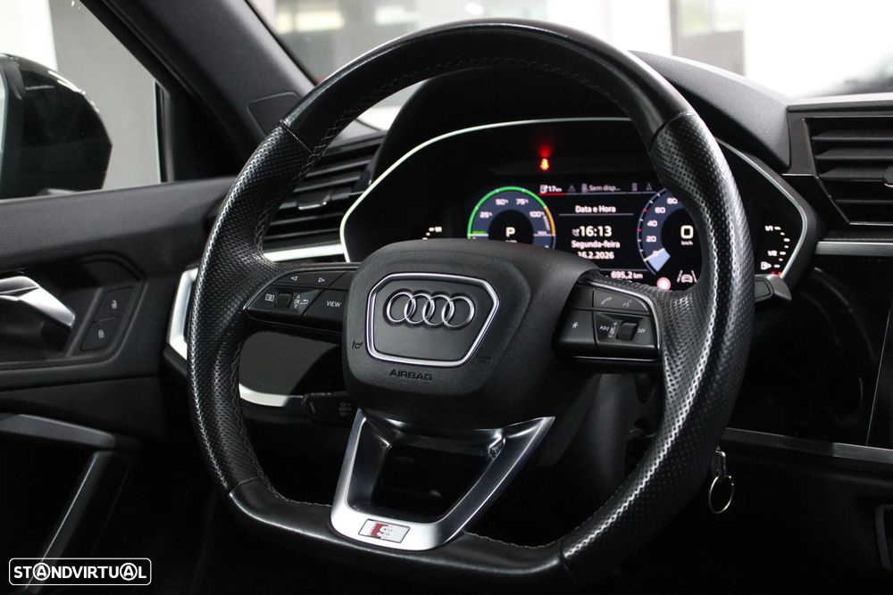 Audi Q3 Sportback 45 TFSIe S line S tronic - 12