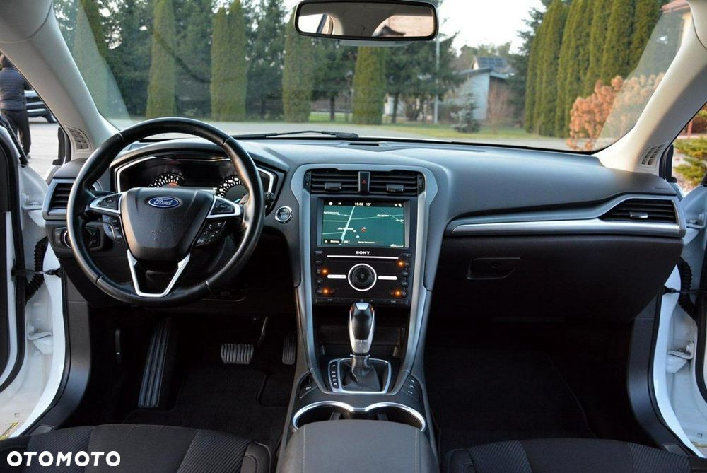 Ford Mondeo 1.5 EcoBoost STart-Stopp Autom Titanium - 25