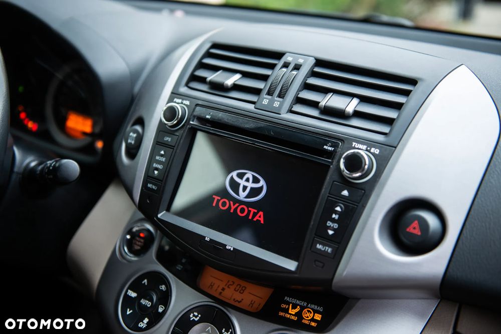 Toyota RAV4 2.0 4x4 Automatik Executive - 25