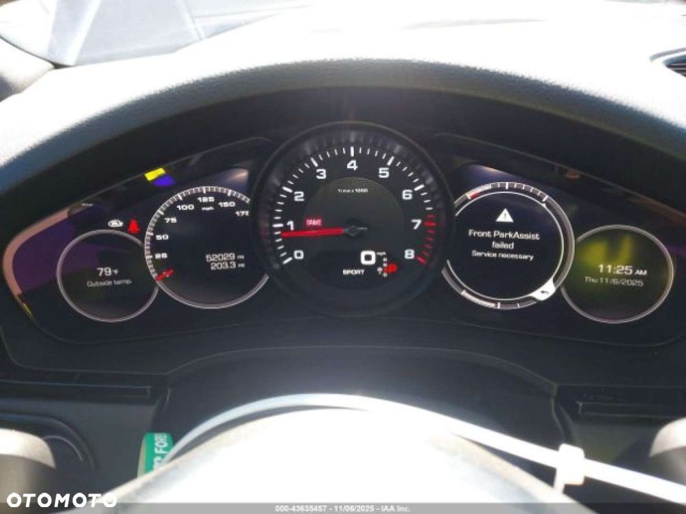 Porsche Cayenne - 11