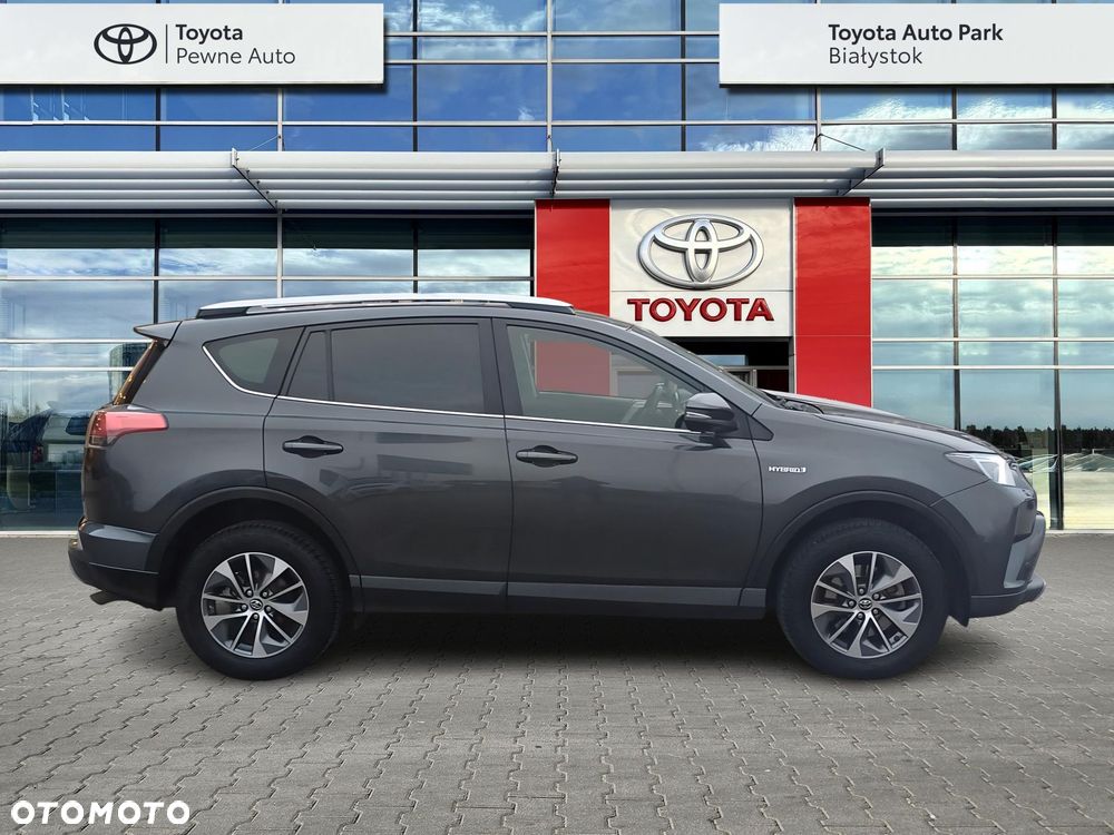 Toyota RAV4 Hybrid Premium 4x2 - 6