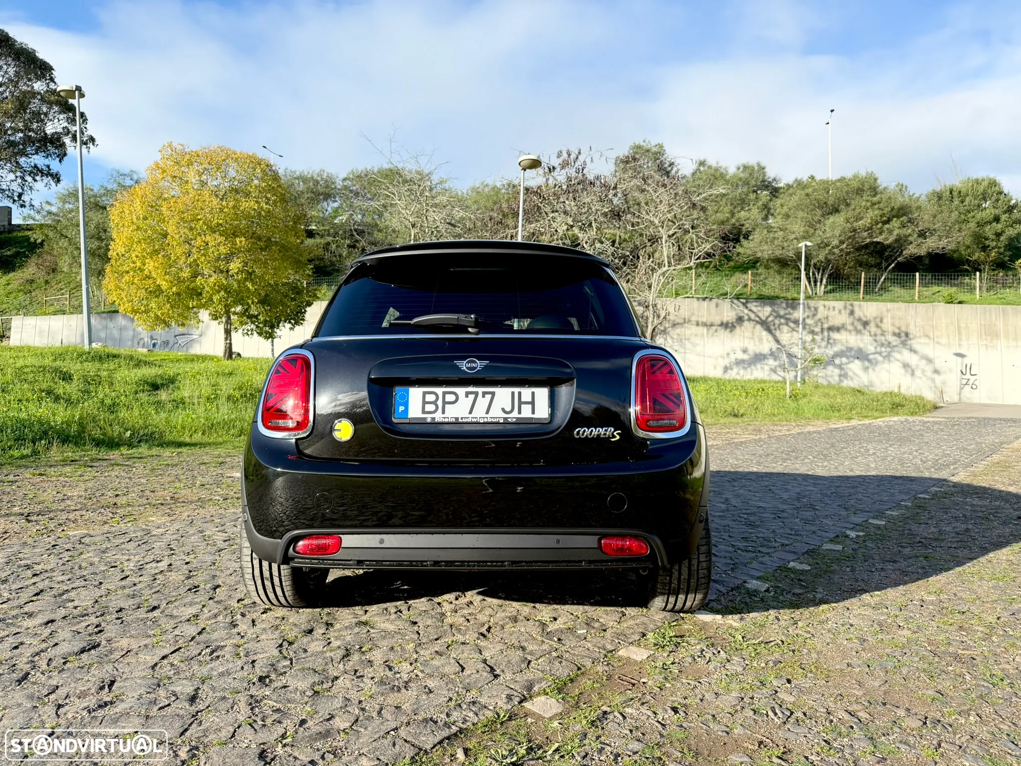 MINI 3 Portas Cooper SE - 4