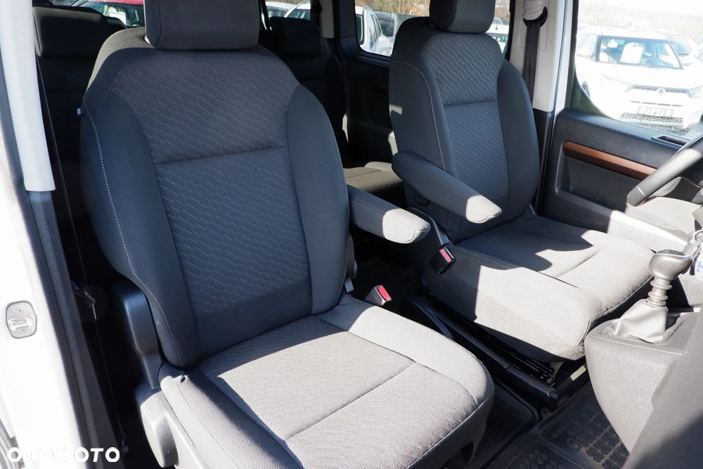 Toyota Proace Verso - 10