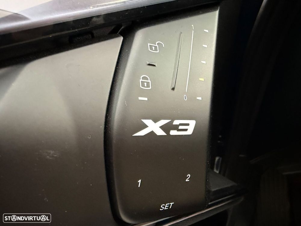 BMW X3 30 e xDrive Pack M Desportivo Pro - 25