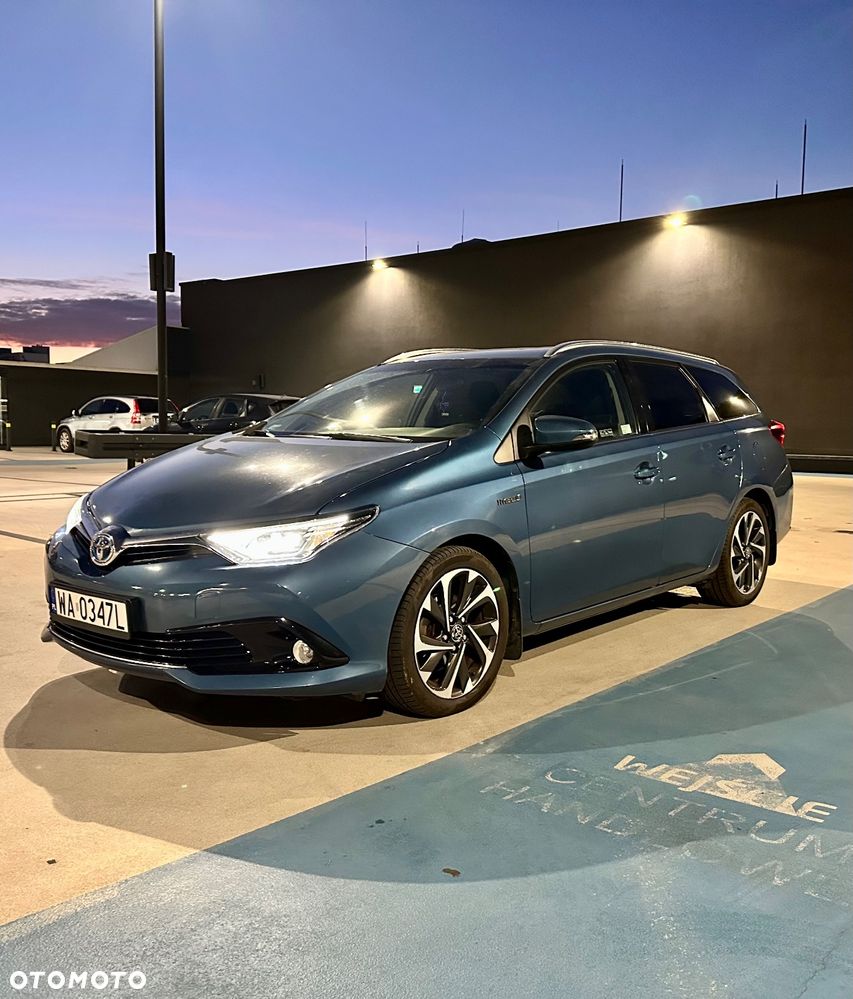Toyota Auris 1.8 HSD Luna - 8