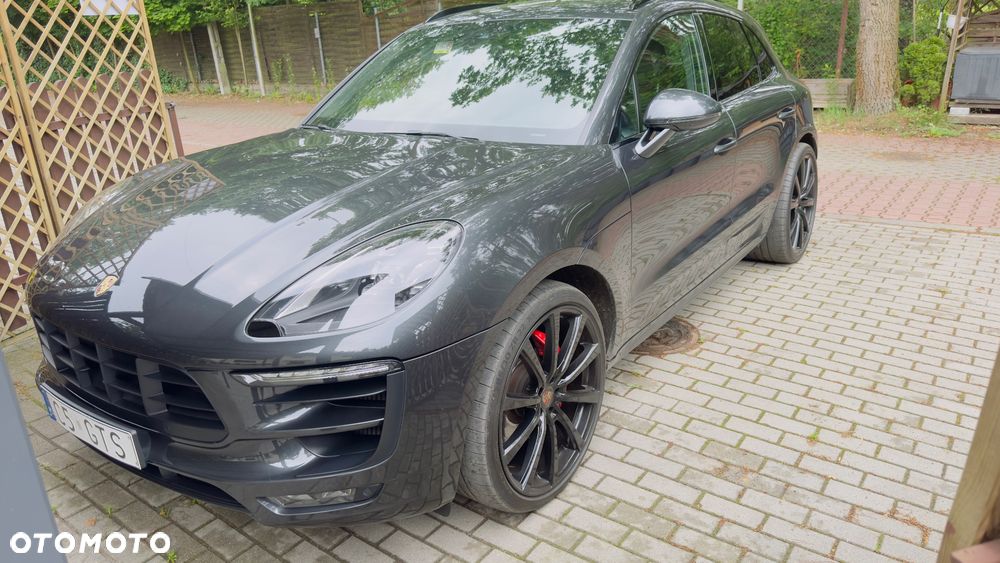 Porsche Macan - 24