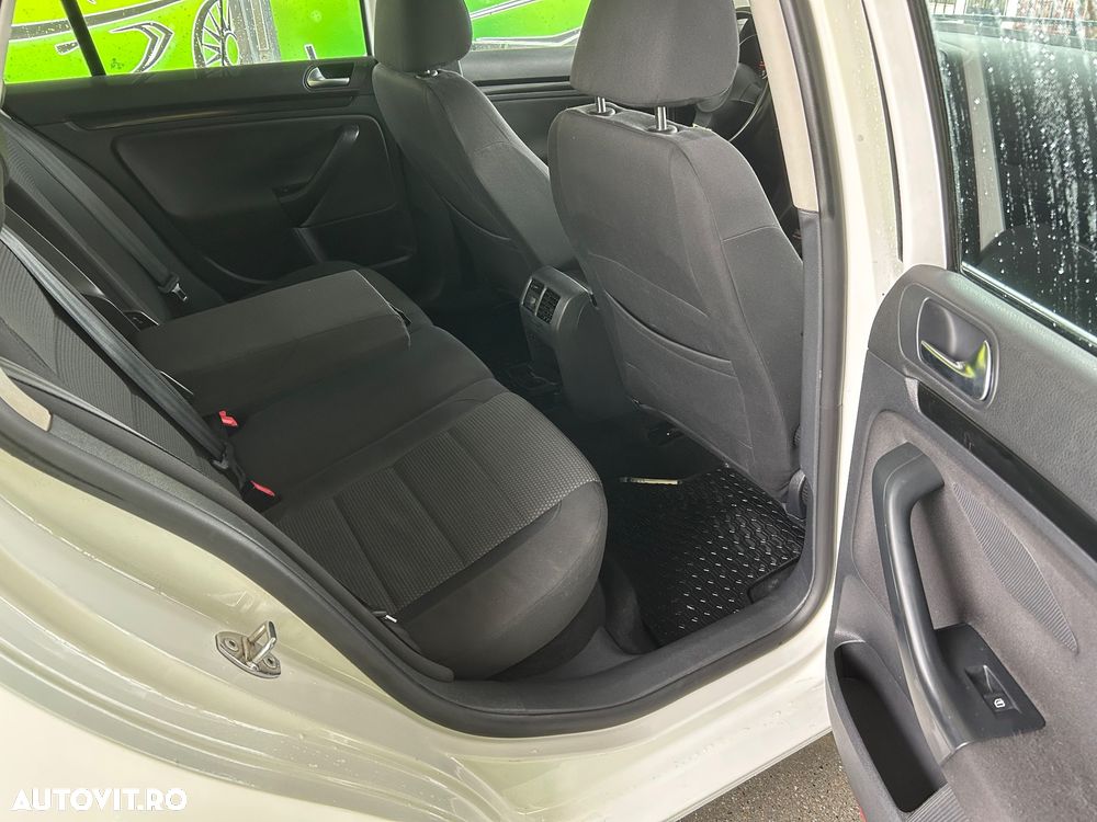 Volkswagen Golf 2.0 TDI DPF DSG Style - 6