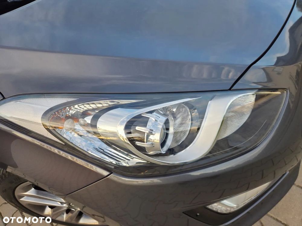 Hyundai i30 1.6 GDI BlueDrive Go - 30