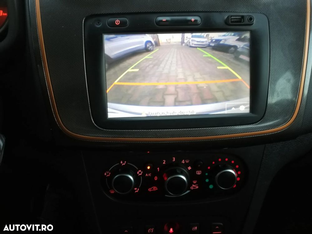 Dacia Sandero TCe 90 S&S Celebration - 27