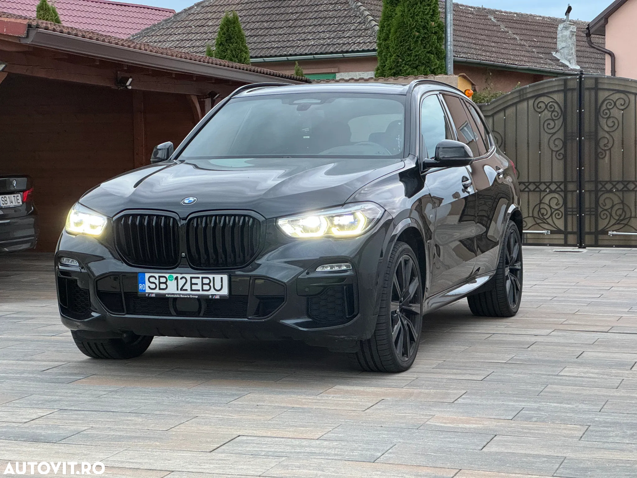 BMW X5 M M50d - 11