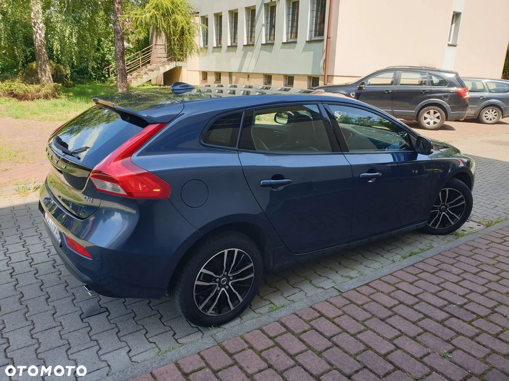 Volvo V40 D2 Linje You - 18