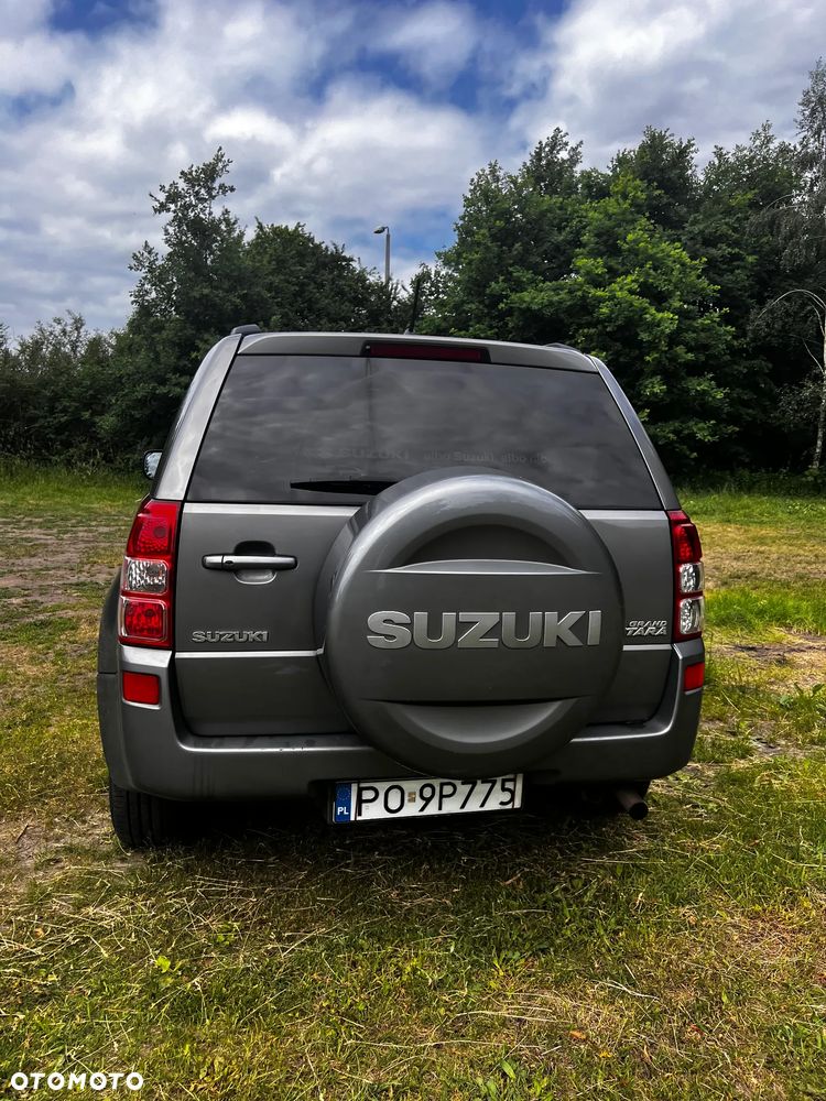 Suzuki Grand Vitara 2.0 De luxe - 5