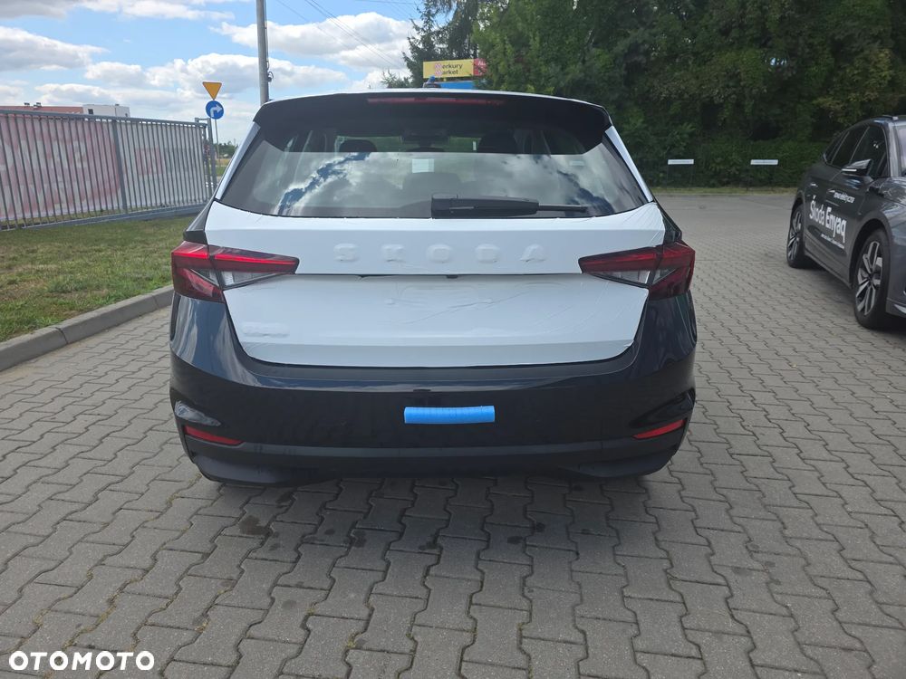 Skoda Fabia 1.5 TSI Drive DSG - 5