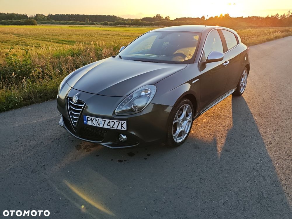 Alfa Romeo Giulietta - 2
