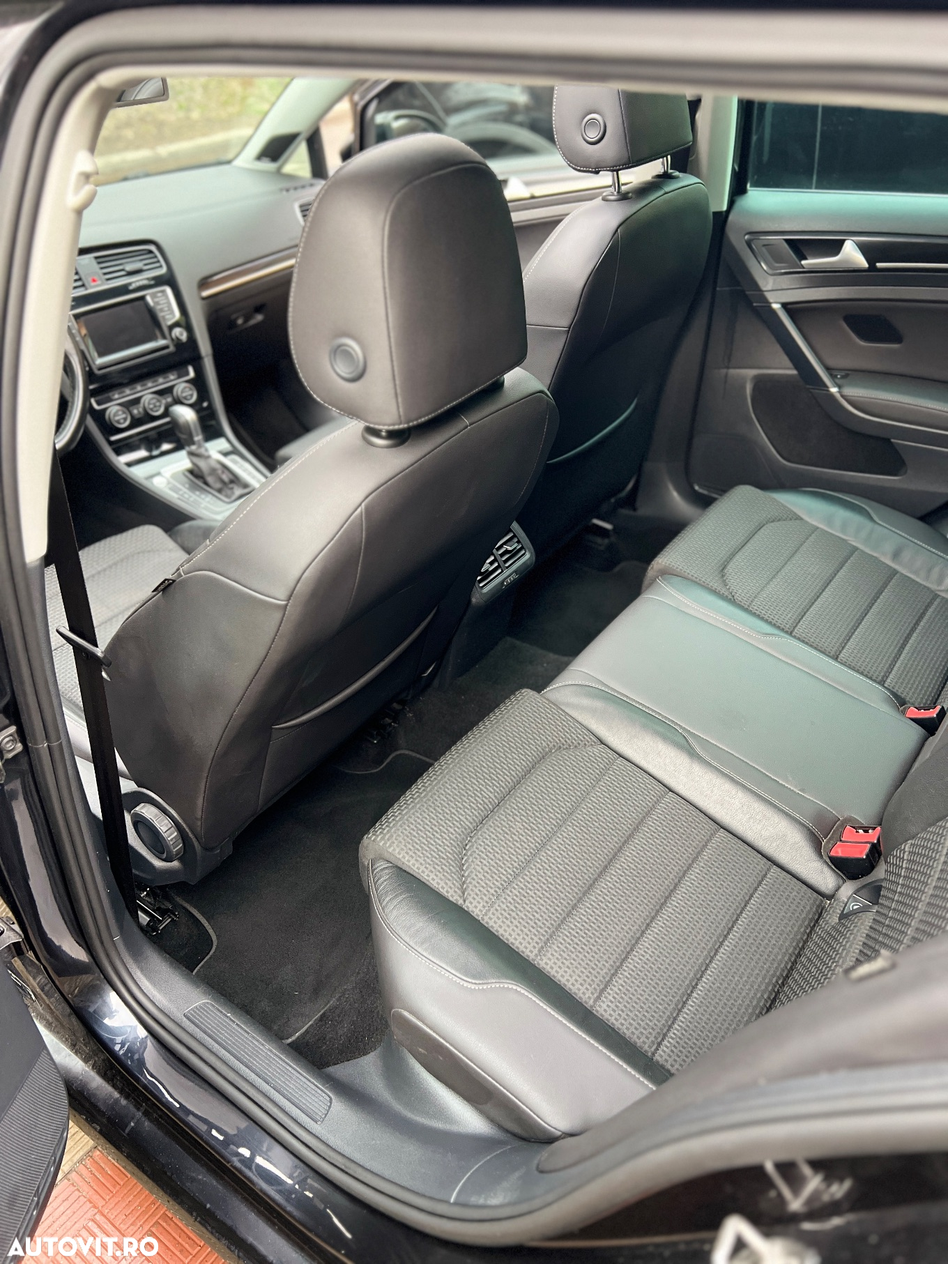 Volkswagen Golf 1.4 TSI BlueMotion Technology DSG Highline - 15