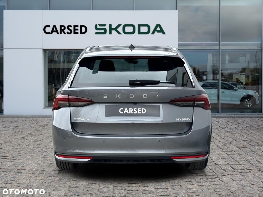 Skoda Octavia - 6