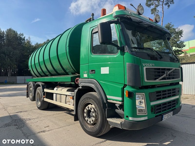 Volvo asenizacyjny